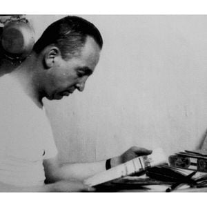 Foto Melchor Rodríguez, el ángel rojo