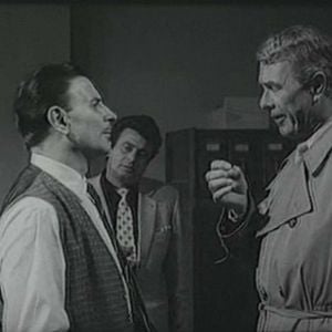 Foto Regresa un desconocido