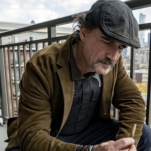 Foto Elias Koteas