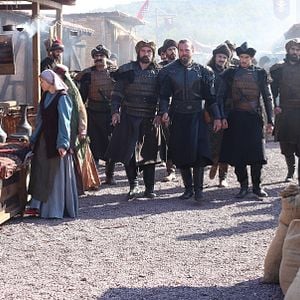 Foto Diriliş Ertuğrul