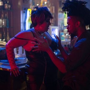 Foto 50 sombras muy oscuras