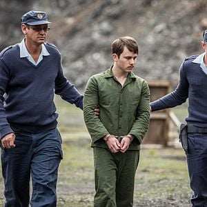 Foto Guardián y verdugo