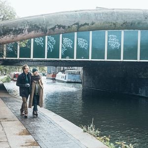 Foto En compañía de extraños