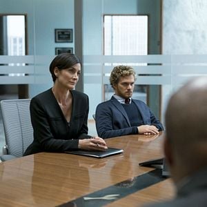 Foto Carrie-Anne Moss