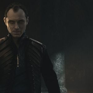 Foto Rey Arturo: La leyenda de Excalibur