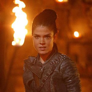 Foto Marie Avgeropoulos