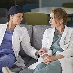 Foto Saving Hope