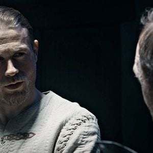 Foto Charlie Hunnam