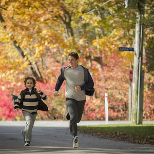 Foto Un hombre de familia