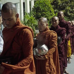 Foto Le Vénérable W.