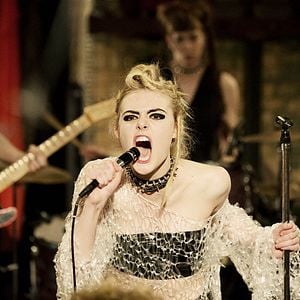 Foto How To Talk To Girls At Parties