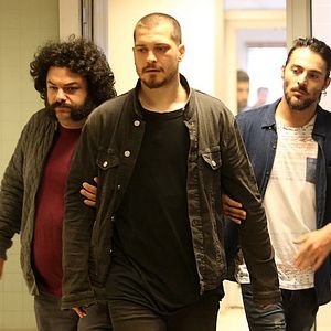 Foto İçerde
