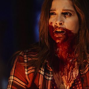 Foto Tonight She Comes