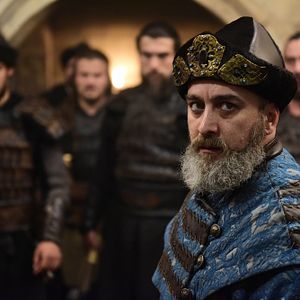 Foto Diriliş Ertuğrul