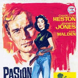 Foto Pasión bajo la niebla