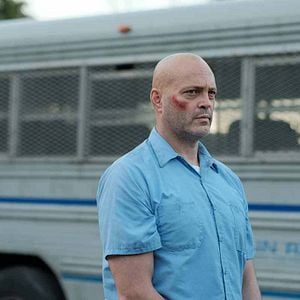 Foto Brawl in Cell Block 99