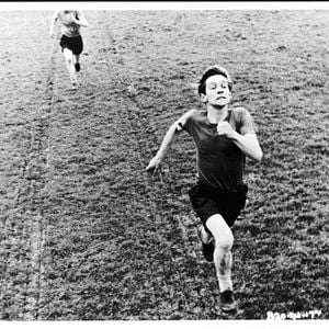 Foto La soledad del corredor de fondo