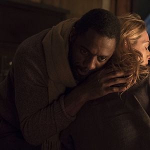 Foto La montaña entre nosotros