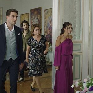 Foto La señora Fazilet y sus hijas