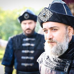 Foto Diriliş Ertuğrul