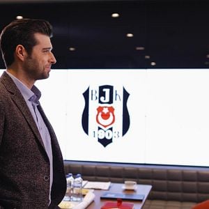 Foto Dolunay (Luna Llena)