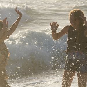 Foto Caitlin Carmichael