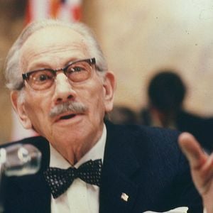 Foto Escalada al poder