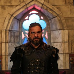 Foto Diriliş Ertuğrul