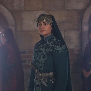 Foto Diriliş Ertuğrul