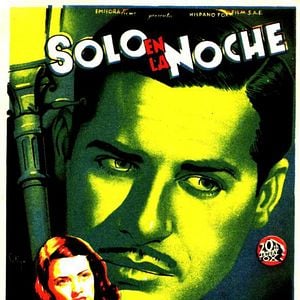 Foto Solo en la noche