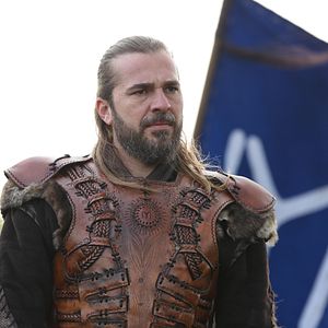 Foto Diriliş Ertuğrul