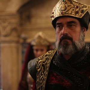 Foto Diriliş Ertuğrul