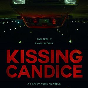 Foto Besando a Candice