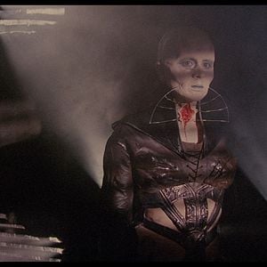 Foto Hellraiser (Los que traen el infierno)