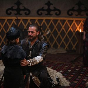 Foto Diriliş Ertuğrul