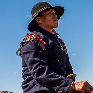 Foto Woman Walks Ahead