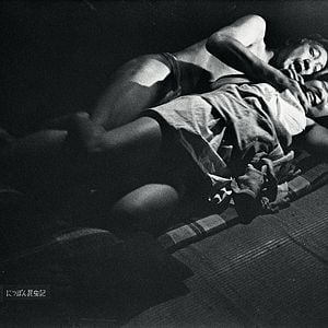 Foto La mujer insecto