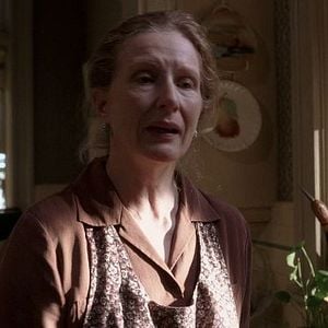 Foto A dos metros bajo tierra