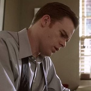 Foto A dos metros bajo tierra