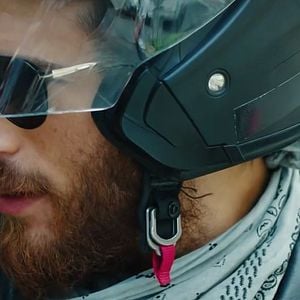 Foto Erkenci Kus (Pájaro soñador)