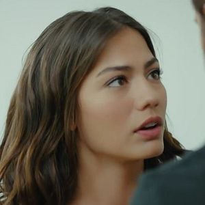 Foto Erkenci Kus (Pájaro soñador)