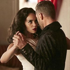 Foto Hannah John-Kamen