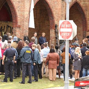 Foto Dios no está muerto: Una luz en la oscuridad