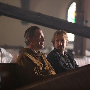 Foto Dios no está muerto: Una luz en la oscuridad