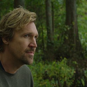 Foto Dios no está muerto: Una luz en la oscuridad