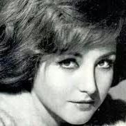 Foto Angélica María