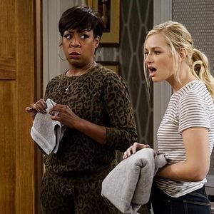 Foto The Neighborhood