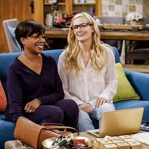 Foto The Neighborhood