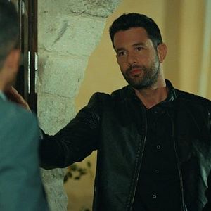 Foto Entre el amor y el odio