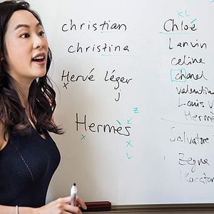 Foto Generation Wealth